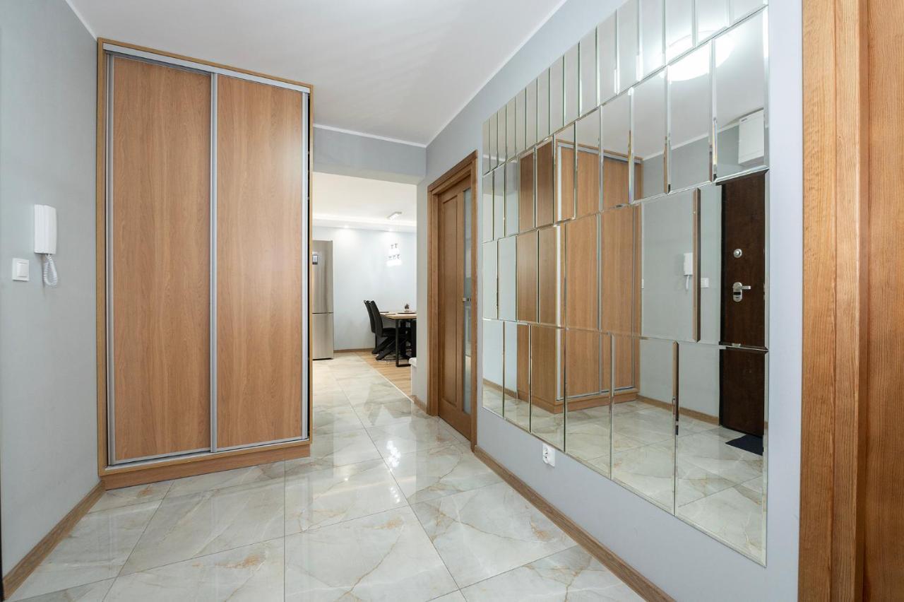Luxury In The City-10-Ksiezymlyn&Galerialodzka Lódź Exterior foto